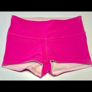 Lulu Booty Shorts - size 6 - bright pink